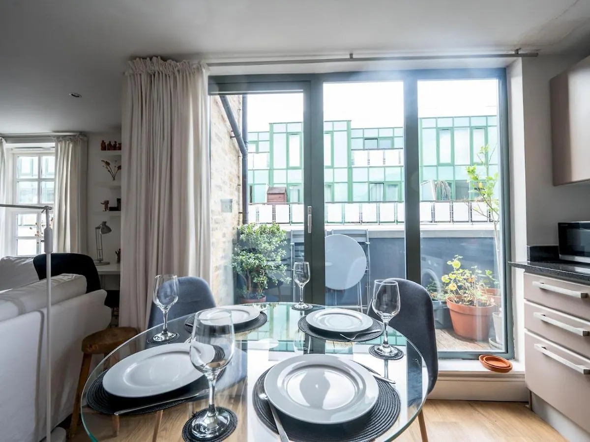 Cosy And Spacious Flat Near London Bridge United Kingdom