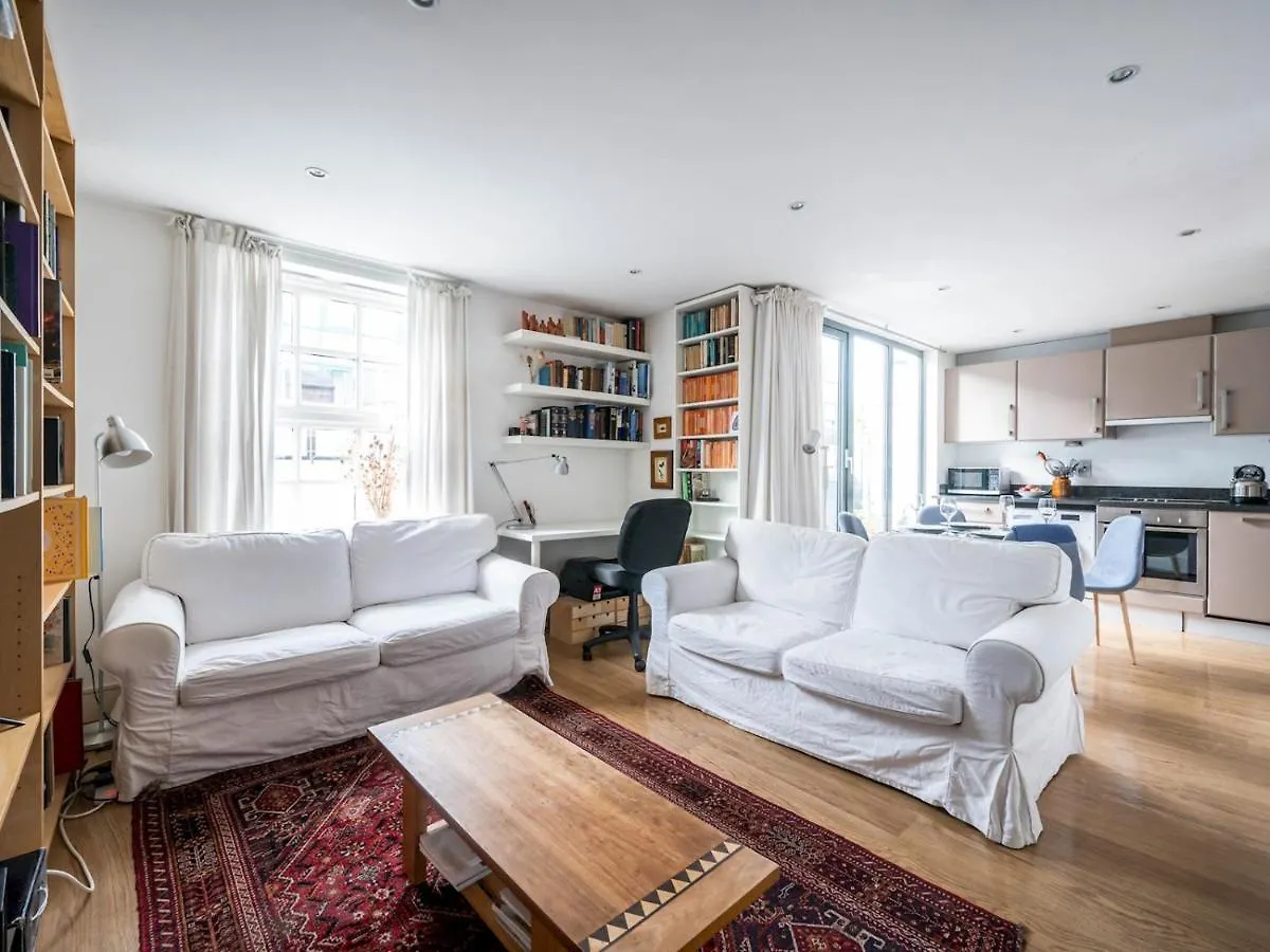 Apartment Cosy And Spacious Flat Near London Bridge