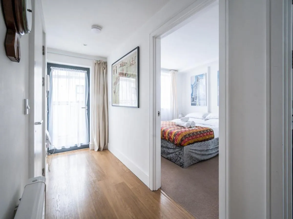 Cosy And Spacious Flat Near London Bridge