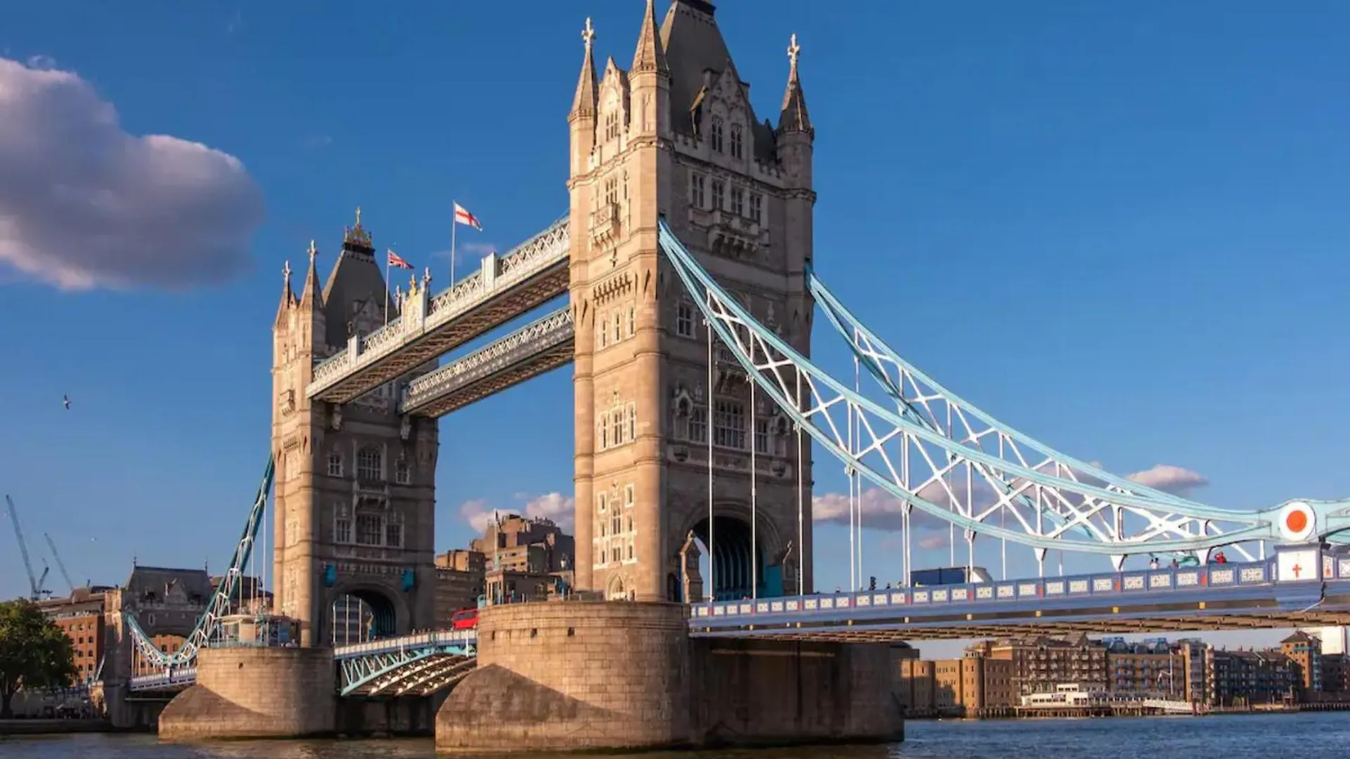 Cosy And Spacious Flat Near London Bridge Apartment